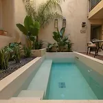 Casa Di Gaga Luxury 4*