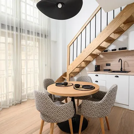 Casa Di Gaga Luxury 4*