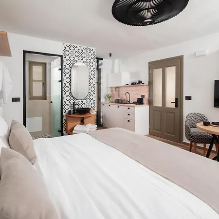 Casa Di Gaga Luxury Apartahotel