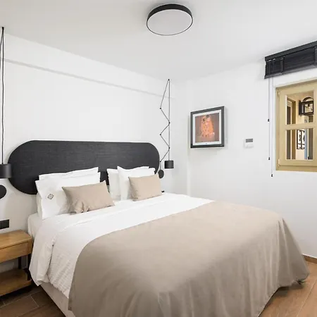 Lägenhetshotell Casa Di Gaga Luxury